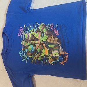 Ninja Turtles shirt